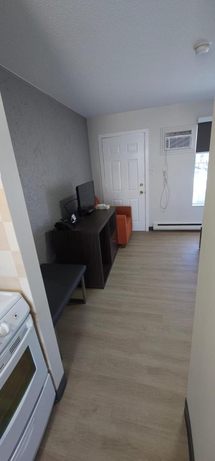 Riverside Motel Penticton Ngoại thất bức ảnh