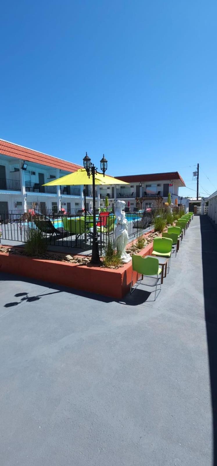 Riverside Motel Penticton Ngoại thất bức ảnh