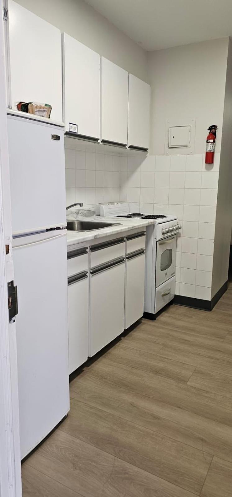 Riverside Motel Penticton Ngoại thất bức ảnh